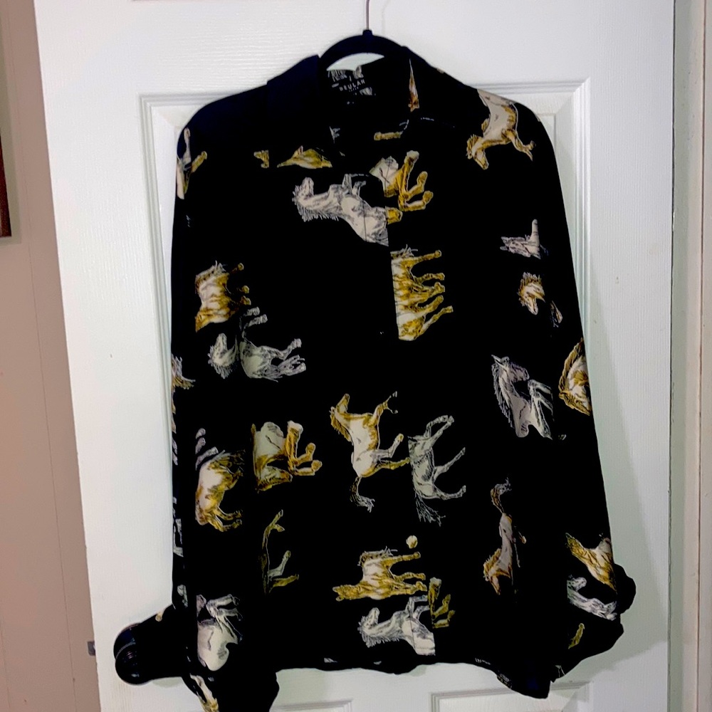 Black silk top size med